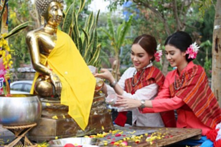 มข.จัดงานบุญเดือนห้า แห่พระพุทธบูชา สมมาอาวุโส ฟื้นฟูสงกรานต์ไทย มข.จัดงานบุญเดือนห้า แห่พระพุทธบูชา สมมาอาวุโส ฟื้นฟูสงกรานต์ไทย