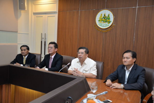 กระทรวงแรงงานเตรียม 1,100 ตำแหน่งใน 4 จังหวัดรองรับพนักงานเหมาช่วงโตโยต้า กระทรวงแรงงานเตรียม 1,100 ตำแหน่งใน 4 จังหวัดรองรับพนักงานเหมาช่วงโตโยต้า