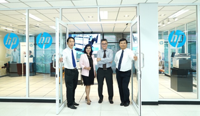 เมโทรซิสเต็มส์ฯจับมือเอชพี อิงค์ เปิดศูนย์ “PageWide Technology Center” เมโทรซิสเต็มส์ฯจับมือเอชพี อิงค์ เปิดศูนย์ “PageWide Technology Center”