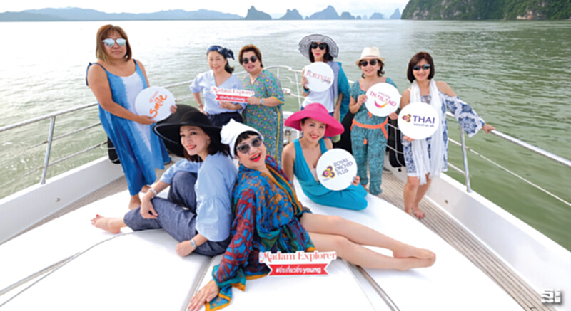 ตีฆ้อง‘Madam Explorer’ แคมเปญท่องเที่ยวผู้หญิงวัย 50 อัพ ตีฆ้อง‘Madam Explorer’ แคมเปญท่องเที่ยวผู้หญิงวัย 50 อัพ