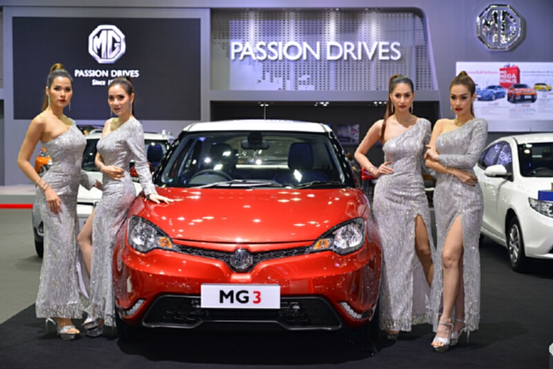 เอ็มจี เปิดตัว MG3 “รูบี้ เรด” เอาใจวัยมันที่งาน BIG Motor Sales 2016 เอ็มจี เปิดตัว MG3 “รูบี้ เรด” เอาใจวัยมันที่งาน BIG Motor Sales 2016