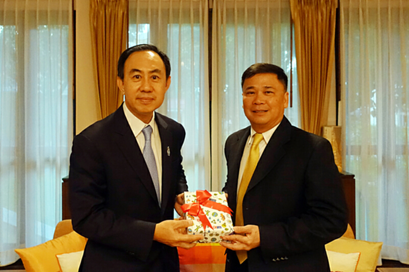 EXIM BANK เข้าพบเอกอัครราชทูต ณ กรุงเวียงจันทน์ EXIM BANK เข้าพบเอกอัครราชทูต ณ กรุงเวียงจันทน์