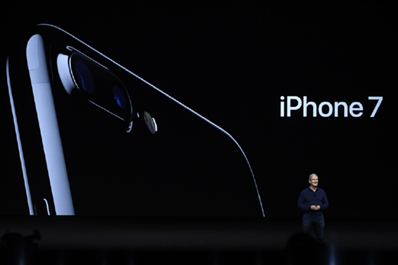 แอปเปิล เปิดตัว iPhone 7 และ iPhone 7 Plus แล้ว ไม่เหนือคาดหมาย แอปเปิล เปิดตัว iPhone 7 และ iPhone 7 Plus แล้ว ไม่เหนือคาดหมาย