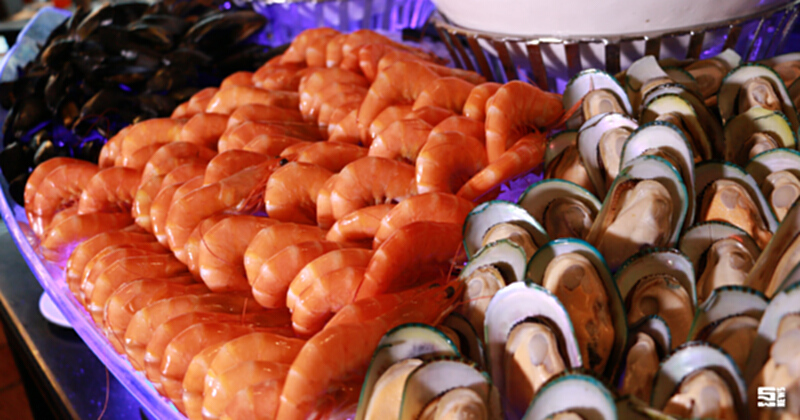 Seafood in Bangkok ซีฟู้ดบุฟเฟ่ต์ ใจกลางกรุงเทพ มาพร้อมเมนูเด็ดไม่เหมือนใครที่เดอะสแคว์ โรงแรมโนโวเทล เพลินจิต เท่านั้น Seafood in Bangkok ซีฟู้ดบุฟเฟ่ต์ ใจกลางกรุงเทพ มาพร้อมเมนูเด็ดไม่เหมือนใครที่เดอะสแคว์ โรงแรมโนโวเทล เพลินจิต เท่านั้น
