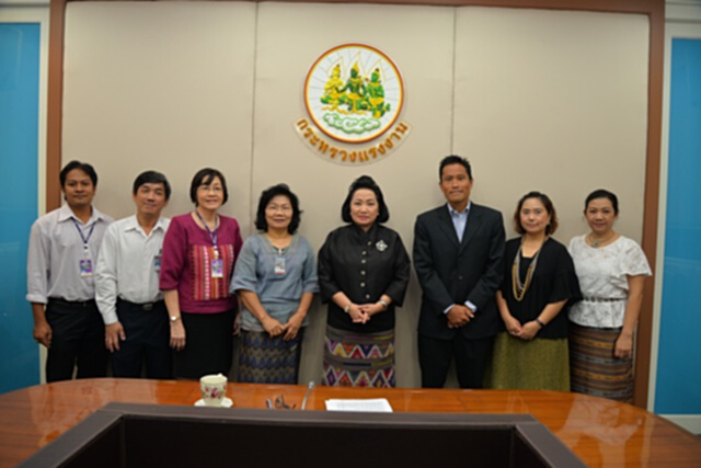 แรงงานจับมือไมโครซอฟต์ทำโปรแกรมดึงเยาวชนเรียนรู้งานฯรับยุคดิจิทัล แรงงานจับมือไมโครซอฟต์ทำโปรแกรมดึงเยาวชนเรียนรู้งานฯรับยุคดิจิทัล