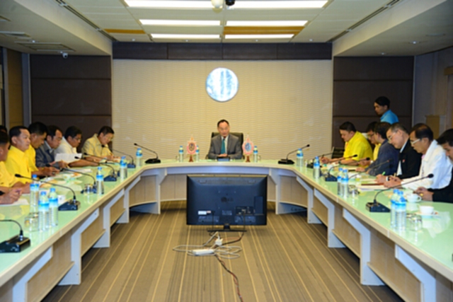 กระทรวงเกษตรฯหารือแนวทางการเพิ่มองค์ประกอบเนื้อนมเป็น 12.5% กระทรวงเกษตรฯหารือแนวทางการเพิ่มองค์ประกอบเนื้อนมเป็น 12.5%