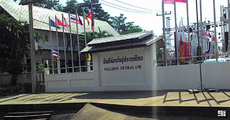 ค้าชายแดนไทย-ลาวรูด ขาช็อปแผ่วเซ่น VAT10% เชียงราย-อีสานบนทรุด50% ค้าชายแดนไทย-ลาวรูด ขาช็อปแผ่วเซ่น VAT10% เชียงราย-อีสานบนทรุด50%