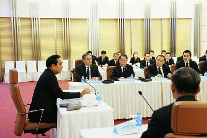 นายกฯให้คลังเตรียมมาตราการรับมือสถานการณ์โลก นายกฯให้คลังเตรียมมาตราการรับมือสถานการณ์โลก