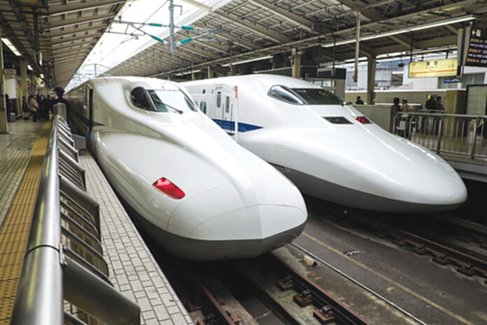 ‘โมดี’ดึงอาเบะผุดรถไฟเร็วสูง ขยายความร่วมมือโครงการลงทุน-ฟากจีนจ้องตาเป็นมัน ‘โมดี’ดึงอาเบะผุดรถไฟเร็วสูง ขยายความร่วมมือโครงการลงทุน-ฟากจีนจ้องตาเป็นมัน