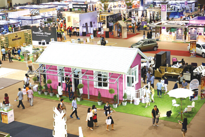 รับสร้างบ้านเปิดศึกชิงลูกค้า อัดส่วนลดของแถม/สมาคมฯชี้ตลาดฟื้นตัวช้า ลุ้นต้นปี 60 ดี รับสร้างบ้านเปิดศึกชิงลูกค้า อัดส่วนลดของแถม/สมาคมฯชี้ตลาดฟื้นตัวช้า ลุ้นต้นปี 60 ดี