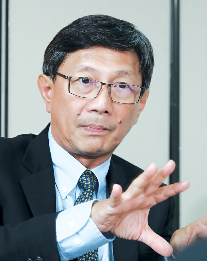 รัฐเข็นลงทุน 9 คลัสเตอร์ไม่ขึ้น ให้เวลาจำกัดแค่สิ้นปีนี้โครงการขนาดใหญ่หันซบอีอีซีแทน