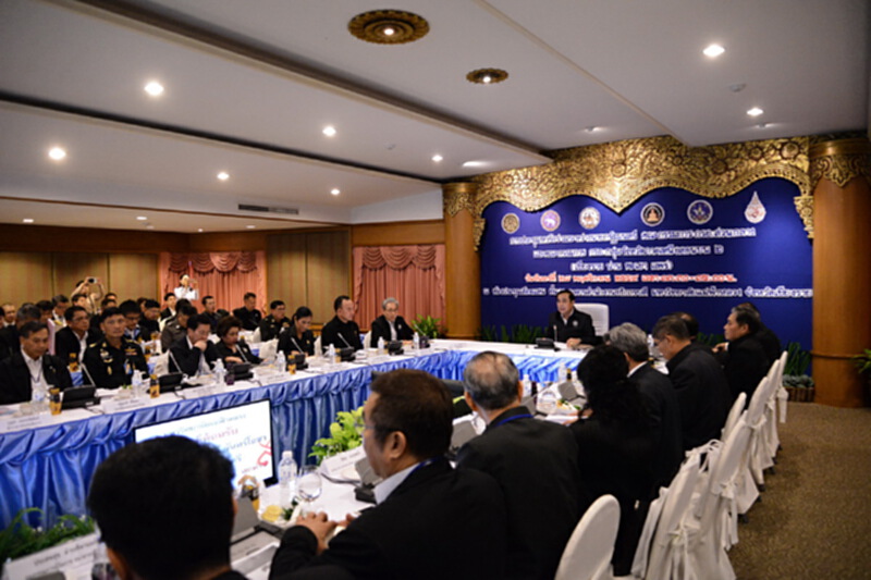 นายกฯขึ้นเหนือประชุมกรอ.หนุนศก.ล้านนา นายกฯขึ้นเหนือประชุมกรอ.หนุนศก.ล้านนา