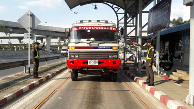 กรมทางหลวงชนบทตรวจเข้มรถบรรทุกน้ำหนักเกินทั่วประเทศ กรมทางหลวงชนบทตรวจเข้มรถบรรทุกน้ำหนักเกินทั่วประเทศ