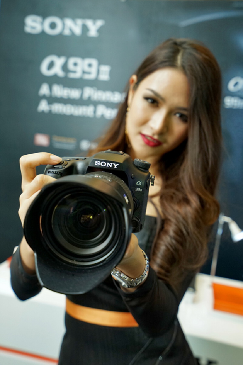 โซนี่ปูพรมเทคโนโลยีกล้องรุ่นใหม่กระตุ้นตลาดปลายปี โซนี่ปูพรมเทคโนโลยีกล้องรุ่นใหม่กระตุ้นตลาดปลายปี