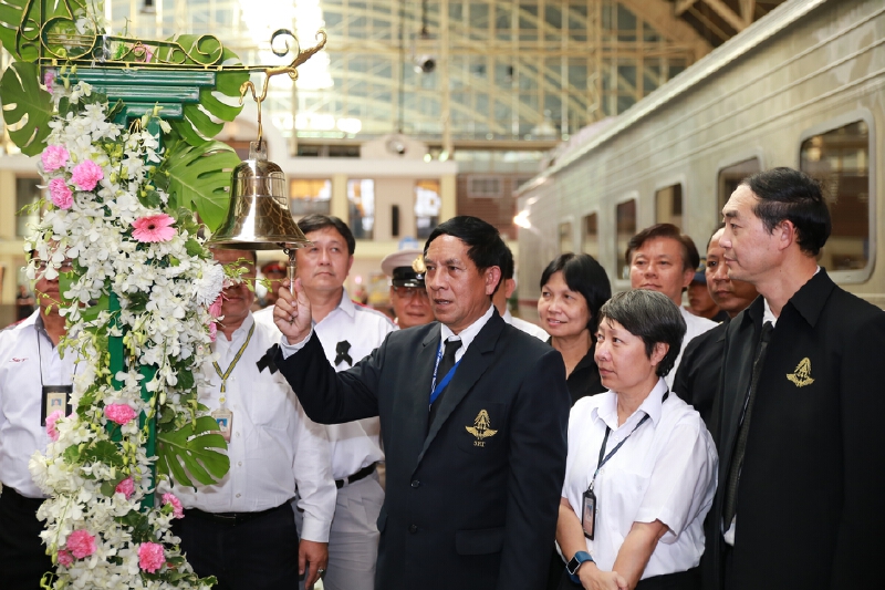 การรถไฟฯเปิดเดินรถโดยสารรุ่นใหม่สู่ภาคอีสานและภาคใต้