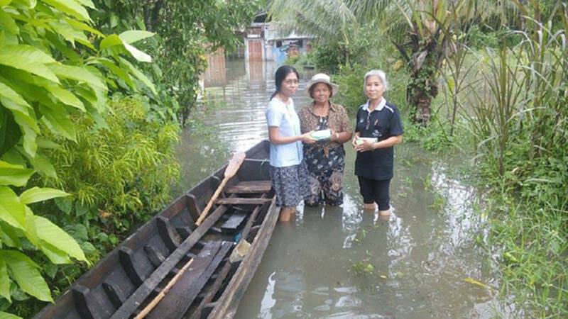สธ.เปิดศูนย์ปฏิบัติการตอบโต้ภาวะฉุกเฉินฯพื้นที่น้ำท่วม สธ.เปิดศูนย์ปฏิบัติการตอบโต้ภาวะฉุกเฉินฯพื้นที่น้ำท่วม