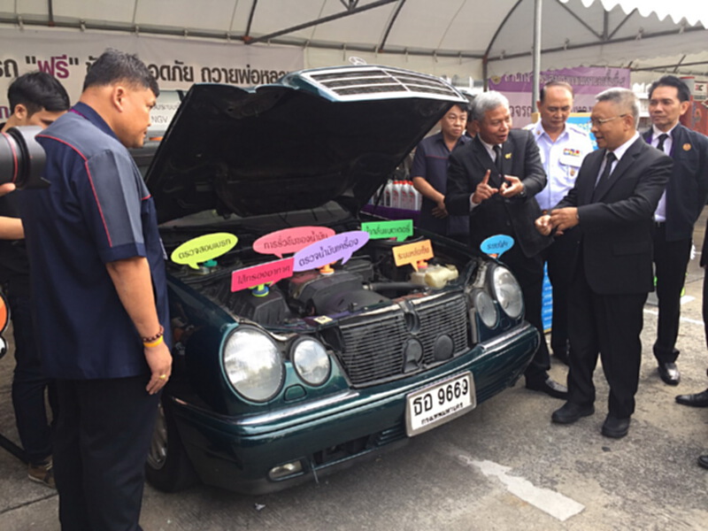 กรมการขนส่งฯร่วมภาคีเครือข่ายเอกชนให้บริการตรวจรถฟรี กรมการขนส่งฯร่วมภาคีเครือข่ายเอกชนให้บริการตรวจรถฟรี