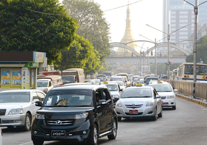 ความอลหม่านในตลาดรถยนต์เมียนมา ความอลหม่านในตลาดรถยนต์เมียนมา
