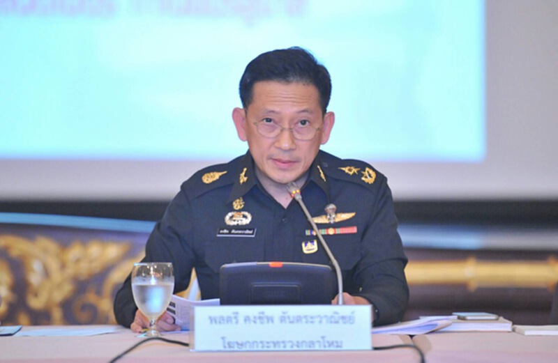 รองนายกฯกำชับระมัดระวังความปลอดภัยในการจัดแสดงอาวุธยุทโธปกรณ์ รองนายกฯกำชับระมัดระวังความปลอดภัยในการจัดแสดงอาวุธยุทโธปกรณ์