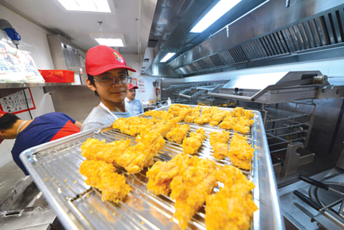 ‘KFC’ป้องแชมป์ไก่ทอด แบรนด์ดังพาเหรดไทย-ปลุกฟาสต์ฟูดปีระกาคึก ‘KFC’ป้องแชมป์ไก่ทอด แบรนด์ดังพาเหรดไทย-ปลุกฟาสต์ฟูดปีระกาคึก
