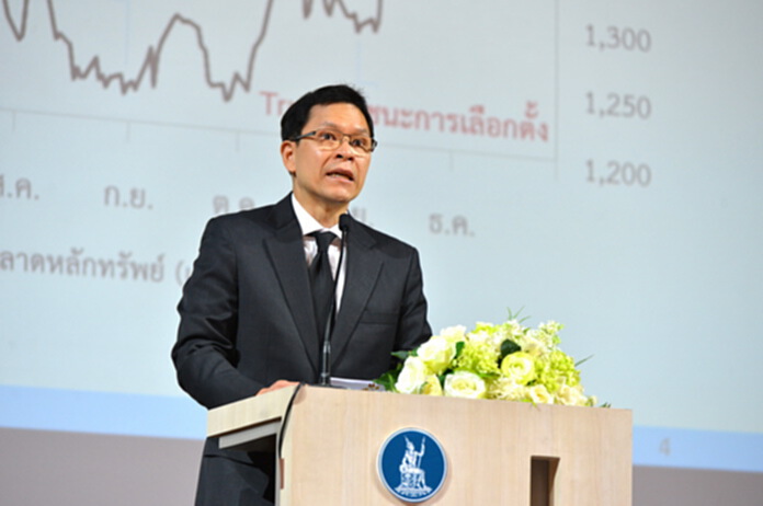 ผู้ว่าฯธปท.คาดจีดีพีปีนี้ขยายตัวได้ราว 3.2% ผู้ว่าฯธปท.คาดจีดีพีปีนี้ขยายตัวได้ราว 3.2%