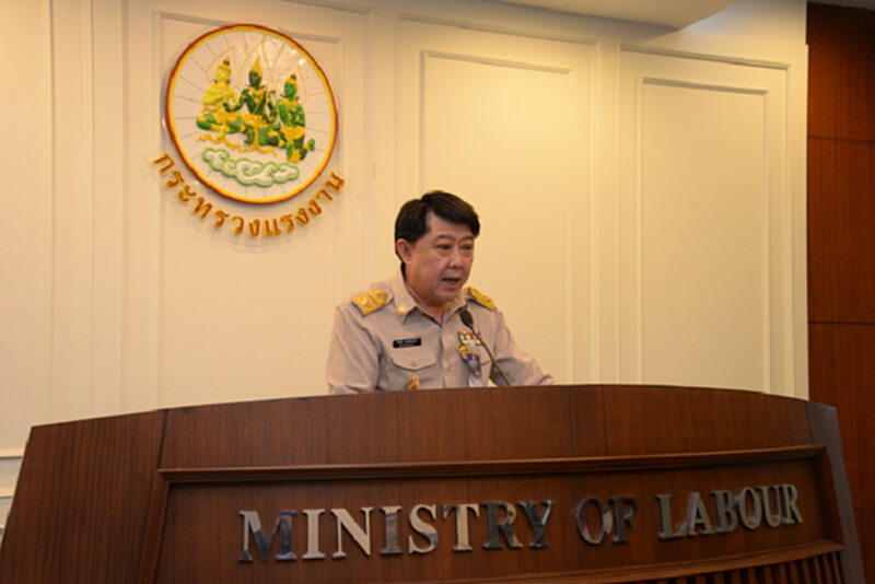 กระทรวงแรงงานตรวจพิสูจน์สัญชาติแรงงานกัมพูชาคืบชัดเจนภายใน 15 วัน กระทรวงแรงงานตรวจพิสูจน์สัญชาติแรงงานกัมพูชาคืบชัดเจนภายใน 15 วัน