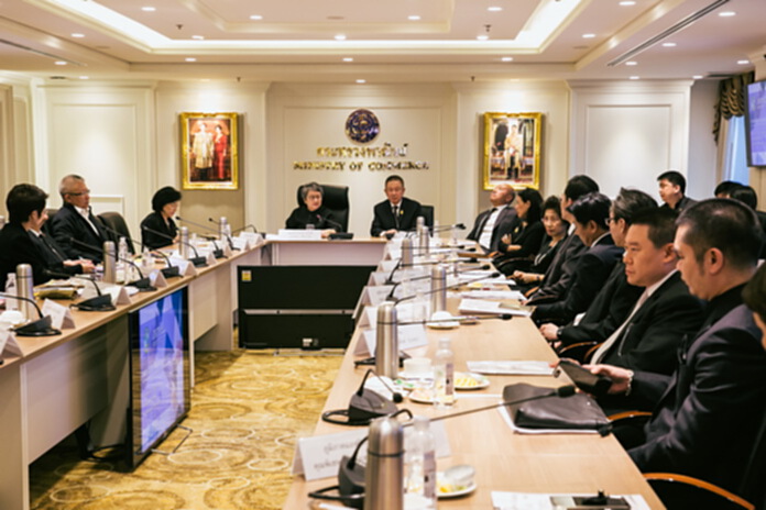 พาณิชย์หารือ Regional Advisors รายภูมิภาค ผนึกกำลังร่วมผลักดันส่งออกไทยในเชิงรุก พาณิชย์หารือ Regional Advisors รายภูมิภาค ผนึกกำลังร่วมผลักดันส่งออกไทยในเชิงรุก