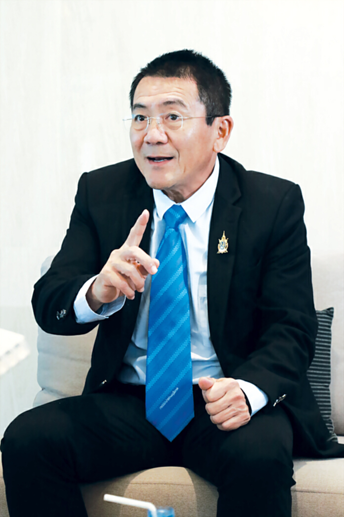 ‘เสรี’ตอบโจทย์ไทยแลนด์ 4.0 ทุกครัวเรือต้องมีน้ำประปาใช้ ‘เสรี’ตอบโจทย์ไทยแลนด์ 4.0 ทุกครัวเรือต้องมีน้ำประปาใช้