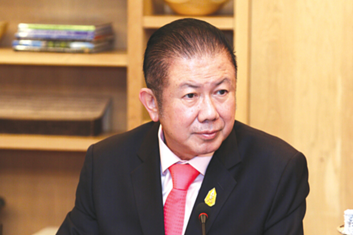 ‘กงสุลใหญ่โฮจิมินห์’ เตือน ลงทุนเวียดนามระวังเจอตุ๋น ‘กงสุลใหญ่โฮจิมินห์’ เตือน ลงทุนเวียดนามระวังเจอตุ๋น