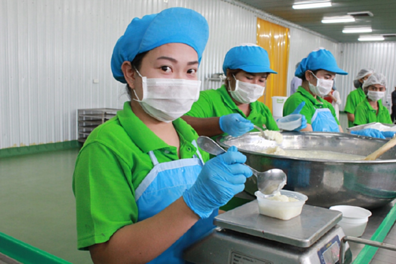 SMEs มีเฮ!กระทรวงอุตฯเตรียมดีเดย์ปล่อยเงินกู้กองทุนประชารัฐ 2 หมื่นล้านดอกเบี้ยต่ำ SMEs มีเฮ!กระทรวงอุตฯเตรียมดีเดย์ปล่อยเงินกู้กองทุนประชารัฐ 2 หมื่นล้านดอกเบี้ยต่ำ