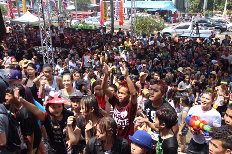 เริ่มแล้ว!สงกรานต์เชียงใหม่ เริ่มแล้ว!สงกรานต์เชียงใหม่
