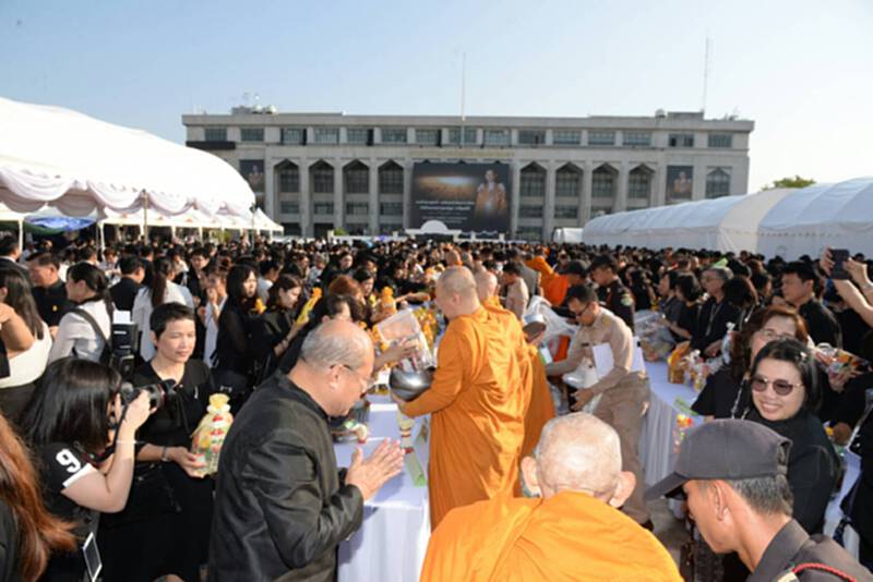 กทม.บำเพ็ญกุศลถวายสมเด็จพระบูรพกษัตริย์ กทม.บำเพ็ญกุศลถวายสมเด็จพระบูรพกษัตริย์