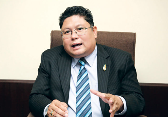 กยท.ประกาศขึ้นทะเบียนผู้ประกอบกิจการยางเพื่อรับสิทธิ์ช่วยเหลือ กยท.ประกาศขึ้นทะเบียนผู้ประกอบกิจการยางเพื่อรับสิทธิ์ช่วยเหลือ