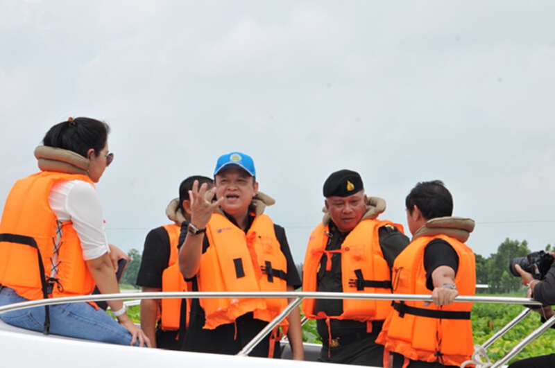 กรมชลฯ เร่งกำจัดผักตบชวา ดันเป็นวาระแห่งชาติ กรมชลฯ เร่งกำจัดผักตบชวา ดันเป็นวาระแห่งชาติ