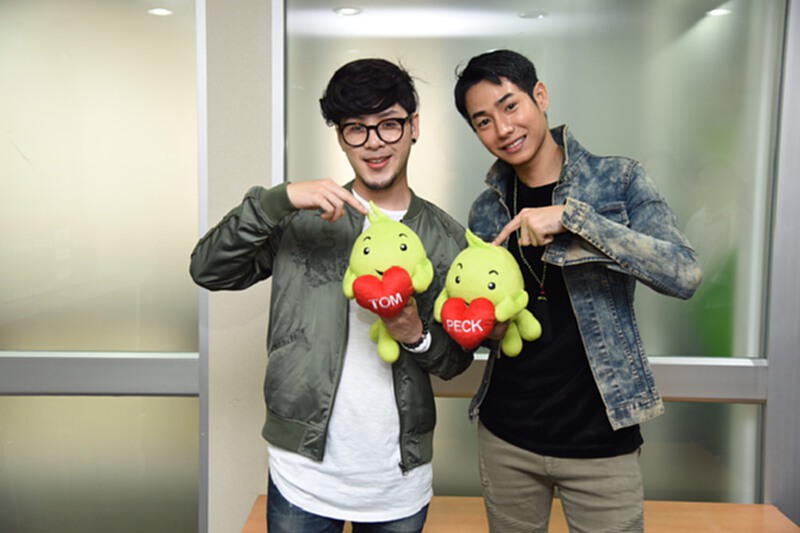 เอไอเอสคว้าเป๊ก-ผลิตโชคและทอม-Room39 เป็นพรีเซ็นเตอร์ เอไอเอสคว้าเป๊ก-ผลิตโชคและทอม-Room39 เป็นพรีเซ็นเตอร์
