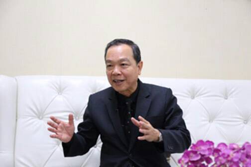 ประกันสังคมเพิ่มช่องทางการให้บริการe-Book สู่ยุคดิจิตอลปี 60 ประกันสังคมเพิ่มช่องทางการให้บริการe-Book สู่ยุคดิจิตอลปี 60