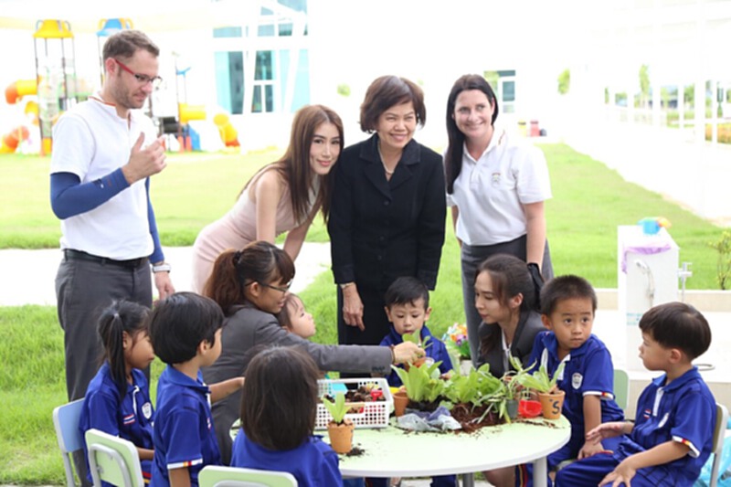 น้องๆสาธิตกรุงเทพธนบุรีทำกิจกรรมวันสิ่งแวดล้อมโลก น้องๆสาธิตกรุงเทพธนบุรีทำกิจกรรมวันสิ่งแวดล้อมโลก