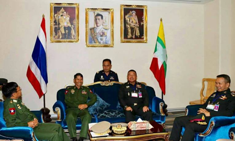ทหารไทย-เมียนมาประชุมพัฒนาเศรษฐกิจชายแดน ทหารไทย-เมียนมาประชุมพัฒนาเศรษฐกิจชายแดน
