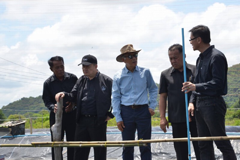 “อิสระ”ฟุ้งประมงประชารัฐจันทรบุรี เพิ่มผลผลิต เกษตรกรปลดหนี้สำเร็จ “อิสระ”ฟุ้งประมงประชารัฐจันทรบุรี เพิ่มผลผลิต เกษตรกรปลดหนี้สำเร็จ