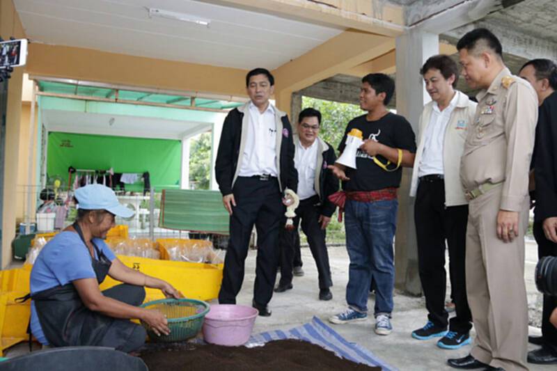ปพม.ลงพ.ทเยี่ยมชมศูนย์เรียนรู้เคหะประชารัฐบ้านเอื้ออาทรระยอง (วังหว้า) ปพม.ลงพ.ทเยี่ยมชมศูนย์เรียนรู้เคหะประชารัฐบ้านเอื้ออาทรระยอง (วังหว้า)