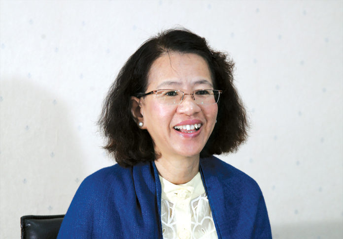 สับปะรดทะลักล้นตลาดก.เกษตรดึงโรงงานช่วยซื้อ