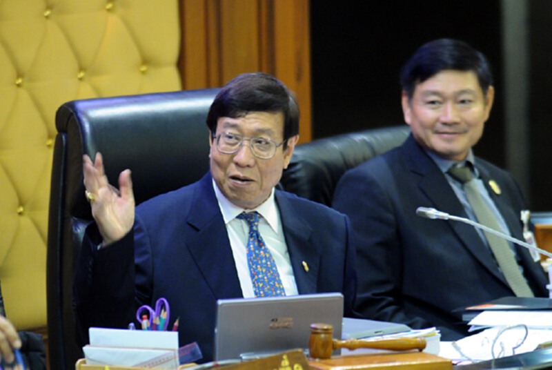 "พรเพชร"ชี้สนช.เปลี่ยนเนื้อหา พ.ร.ก.ต่างด้าวไม่ได้ "พรเพชร"ชี้สนช.เปลี่ยนเนื้อหา พ.ร.ก.ต่างด้าวไม่ได้