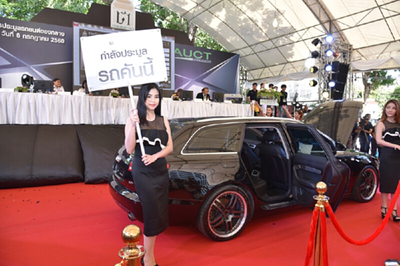 ‘ศุลกากร’เปิดประมูลรถของกลาง 300 คัน ยันออกแบบ 32 และจดทะเบียนได้ ‘ศุลกากร’เปิดประมูลรถของกลาง 300 คัน ยันออกแบบ 32 และจดทะเบียนได้