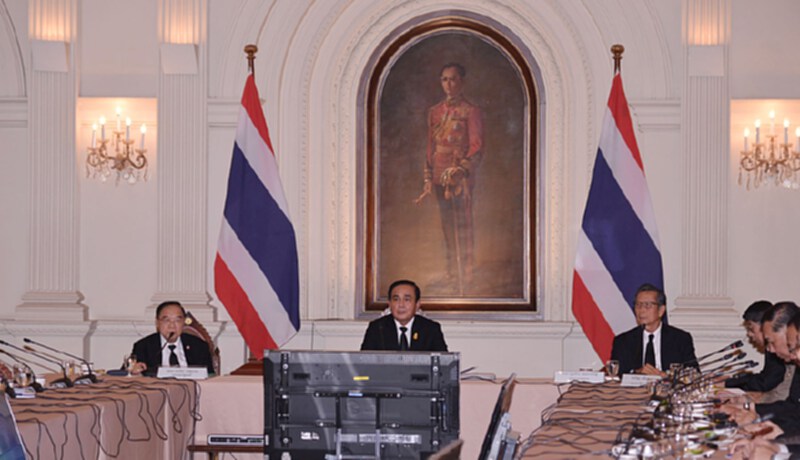 ประชุมกก.ปฎิรูปตำรวจ 12 ก.ค.นี้ ตั้งพล.ต.อ.รุ่งโรจน์ เป็นเลขาฯ ประชุมกก.ปฎิรูปตำรวจ 12 ก.ค.นี้ ตั้งพล.ต.อ.รุ่งโรจน์ เป็นเลขาฯ