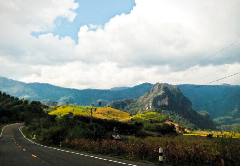 ทล.ปรับปรุงถนนเชื่อมโยงแหล่งท่องเที่ยวหน้าฝนวนอุทยานภูลังกาจ.พะเยา