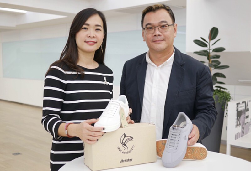 เบรกเกอร์ชู“ฮอร์นบิล” ลุยตลาดแฟชั่นปั้นแบรนด์จับวัยรุ่น เบรกเกอร์ชู“ฮอร์นบิล” ลุยตลาดแฟชั่นปั้นแบรนด์จับวัยรุ่น