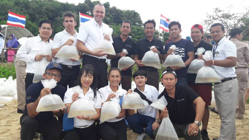 พิธีปล่อยพันธุ์สัตว์น้ำเฉลิมพระเกียรติ พิธีปล่อยพันธุ์สัตว์น้ำเฉลิมพระเกียรติ