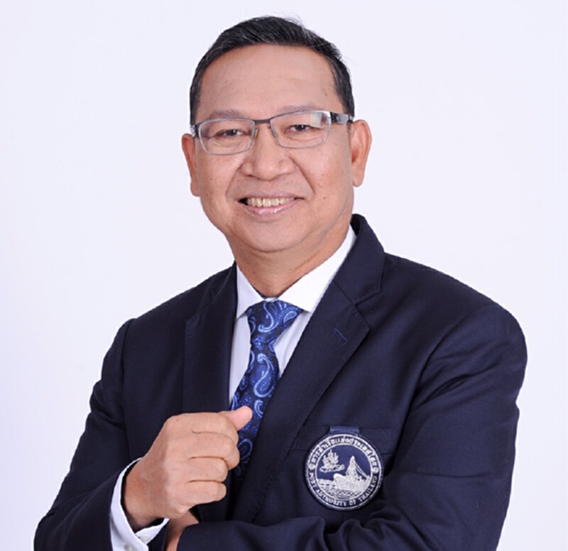 กทท.โชว์งบQ2ปี’60ตู้พุ่ง 7.46%คาดสิ้นปีทะลุ 9 ล้านตู้ กทท.โชว์งบQ2ปี’60ตู้พุ่ง 7.46%คาดสิ้นปีทะลุ 9 ล้านตู้