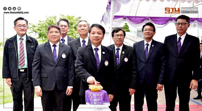 การไฟฟ้าส่วนภูมิภาค เปิดศูนย์รับรองสมรรถนะด้านการออกแบบและติดตั้งระบบผลิตไฟฟ้าจากพลังงานแสงอาทิตย์บนหลังคาของ กฟภ. การไฟฟ้าส่วนภูมิภาค เปิดศูนย์รับรองสมรรถนะด้านการออกแบบและติดตั้งระบบผลิตไฟฟ้าจากพลังงานแสงอาทิตย์บนหลังคาของ กฟภ.