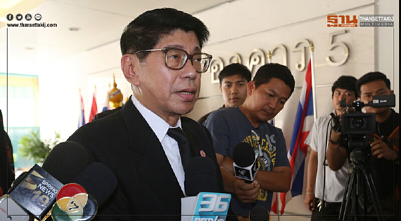 'วิษณุ' เผย ต้องเลื่อนสอบ GAT-PAT ถ้าตรงวันเลือกตั้ง 'วิษณุ' เผย ต้องเลื่อนสอบ GAT-PAT ถ้าตรงวันเลือกตั้ง